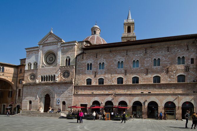 Foligno and the frescoes of Palazzo Trinci, a masterpiece of the Middle Ages  Private Tour - Who Should Book This Tour?