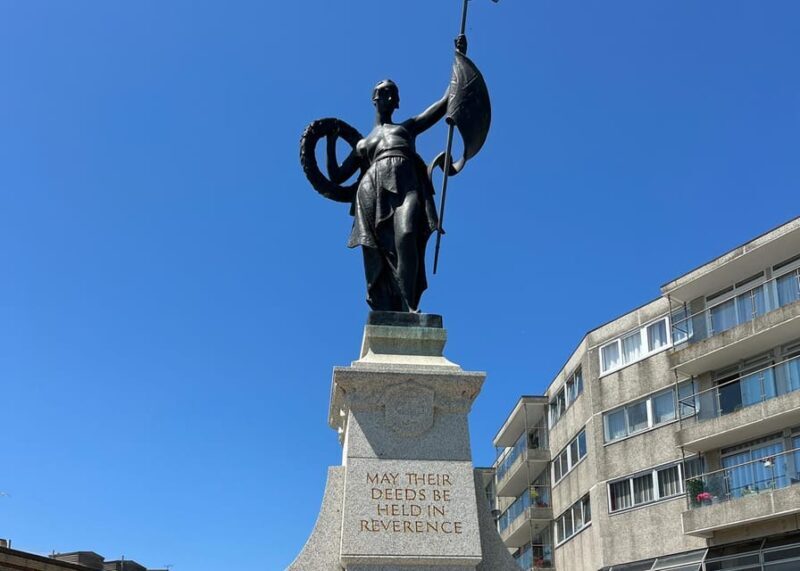 Folkestone: Private 2hr Walking Tour with a Blue Badge Guide - Folkestone: Private 2hr Walking Tour with a Blue Badge Guide
