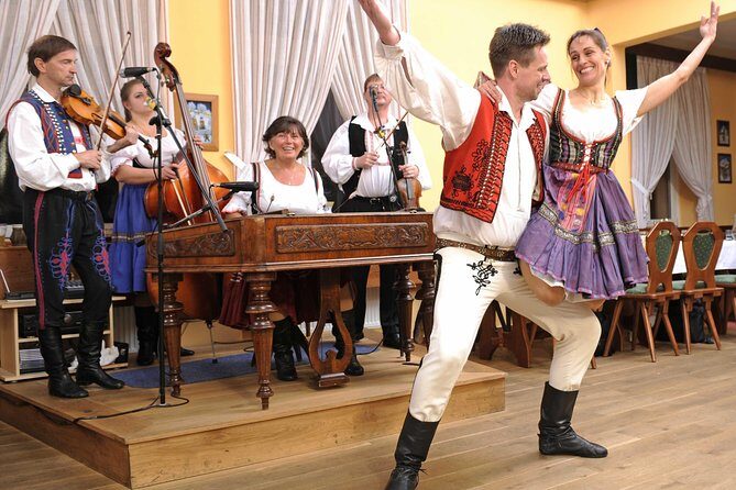 Folklore Evening with Music and Dinner - A Cultural Night in Prague: Folklore Evening with Music and Dinner