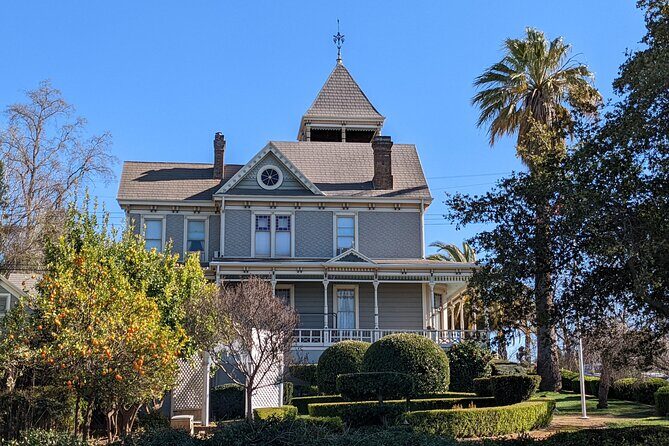 Folsom Scavenger Hunt Walking Tour and Game - FAQ