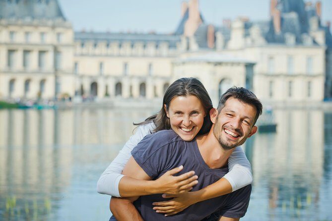 Fontainebleau and Vaux Le Vicomte Private Day Tour from Paris - FAQ