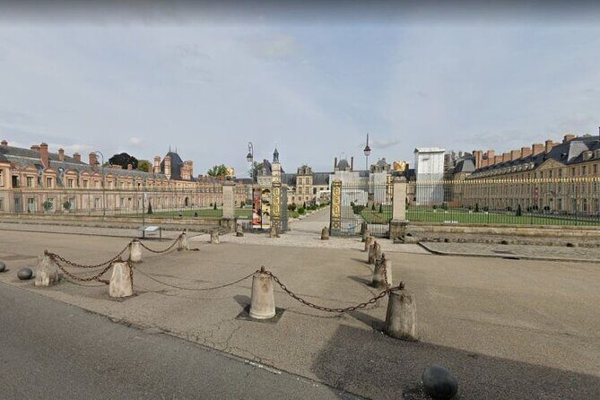 Fontainebleau Palace : Private Guided Tour - FAQs