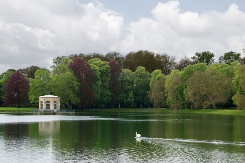 Fontainebleau: Palace Private Guided Tour with Ticket - Key Points