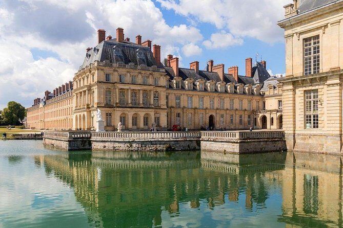 Fontainebleau & Vaux-le-Vicomte Trip with Local Guide & Private Transportation - FAQ