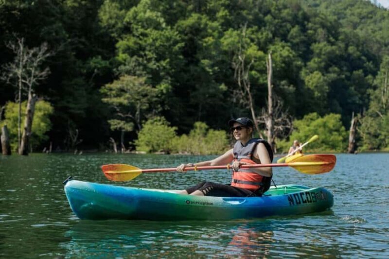 Fontana Lake: Kayak or SUP Rental - Fontana Lake: Kayak or SUP Rental - An Authentic Water Adventure in Tennessee