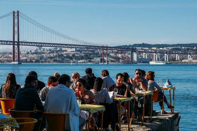 Food & Drink Private Tour in Lisbon & Cacilhas w/ Ferry Included - Discover Authentic Lisbon and Cacilhas on a Food & Drink Tour