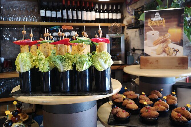 Food & Drink Private Tour of Barcelona in Traditional Taverns - Key Points