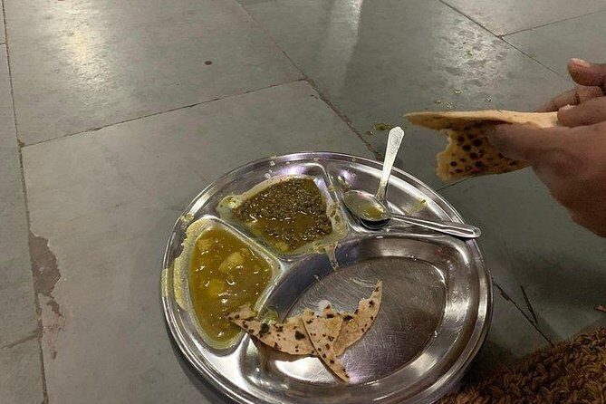 Food Tour- Eat and explore Old & New Delhi with our amazing guide Rahul - Key Points