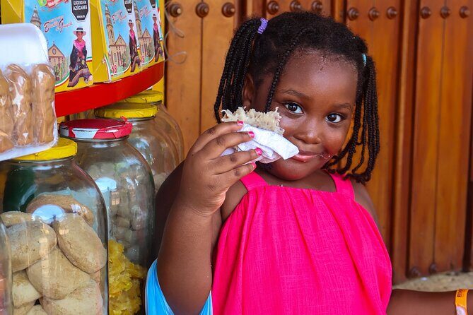 Food Tour, History & Coffee Experience - Key Points