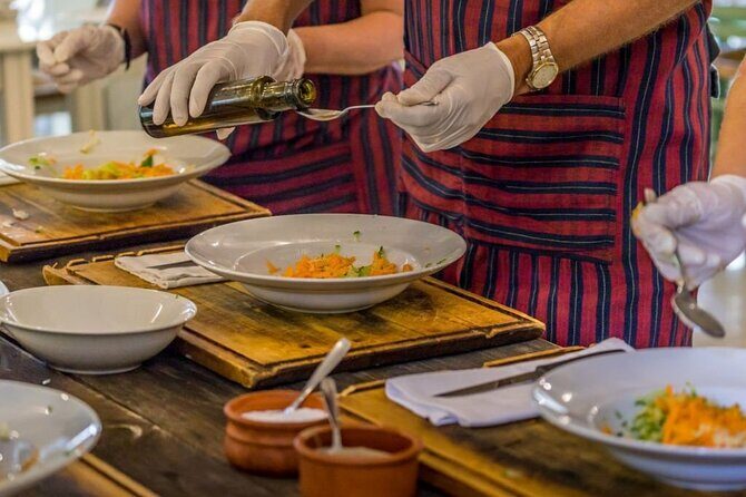 Food Tour in Athens - Who Should Consider This Tour?