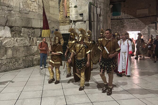 Food, walks & talks - The highlights of Split - FAQ