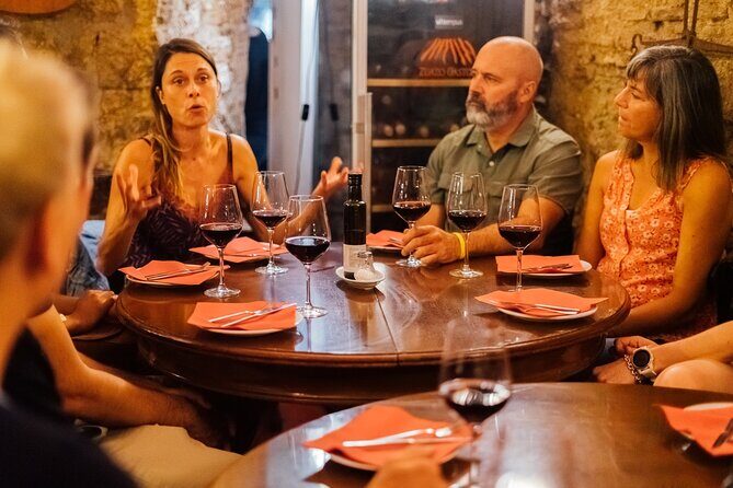 Food, Wine & History Tour with la Boqueria Market in Barcelona - A Detailed Look at the Experience