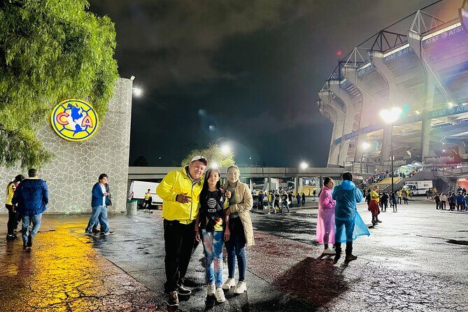 Football game Club America + Estadio Azteca + Paseo Xochimilco - Key Points