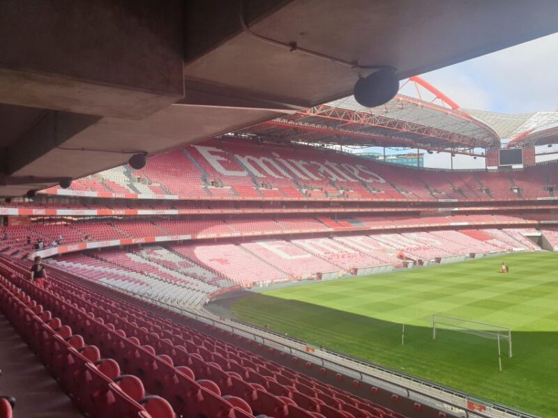 FOOTBALL LOVERS FULL DAY TOUR AT LISBON - A Detailed Look at What You Can Expect