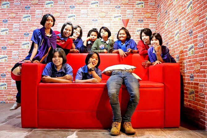 For Arts Sake: 4D Interactive Art Experience  Hua Hin - A Closer Look at the Experience