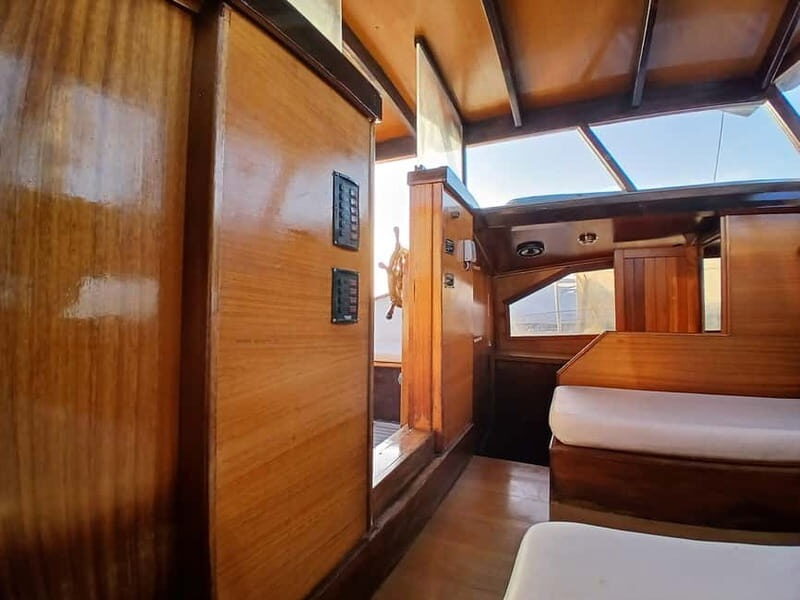 Formentera: Daily departures on a classic catamaran - FAQ