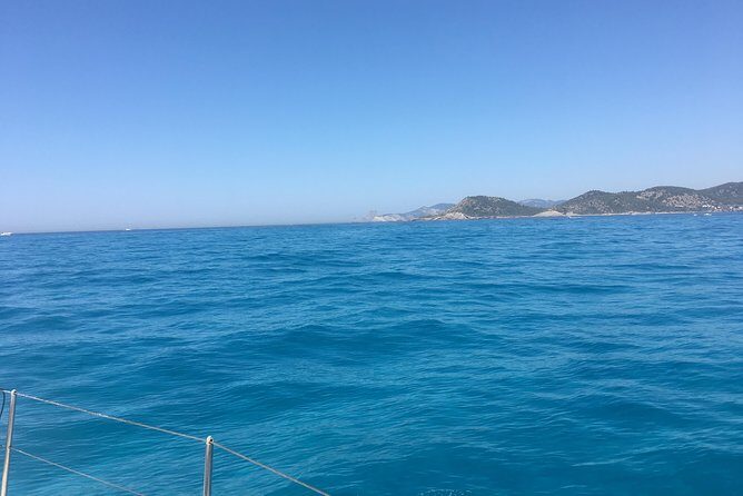 Formentera Small-Group Day Trip by Sailboat from Ibiza - Comfort, Gear, and Amenities