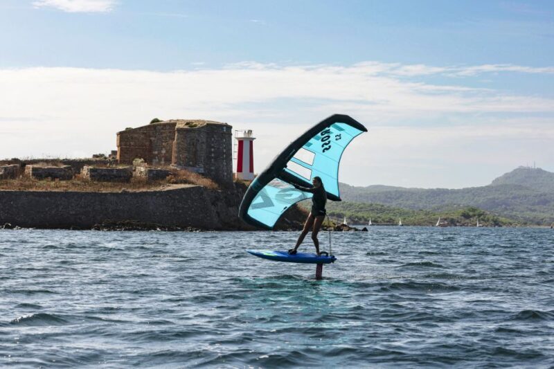 Fornells: Wing Foil Lesson with Gear in Menorca - Analyzing the Value
