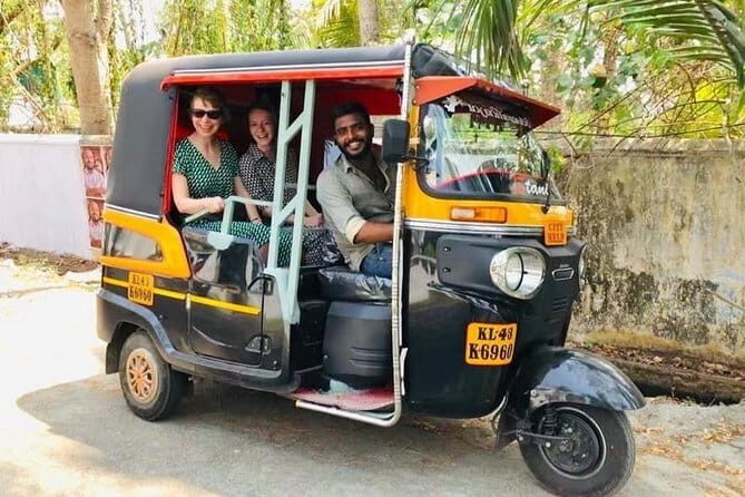 Fort Kochi Tuk Tuk Tour & Sightseeing with a Local Driver - Key Points