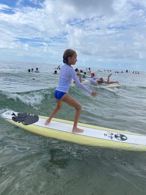 Fort Lauderdale Florida:Surfing lessons private/group - Discover the Thrill of Surfing in Fort Lauderdale: Private & Group Lessons with Hangloose Surf School