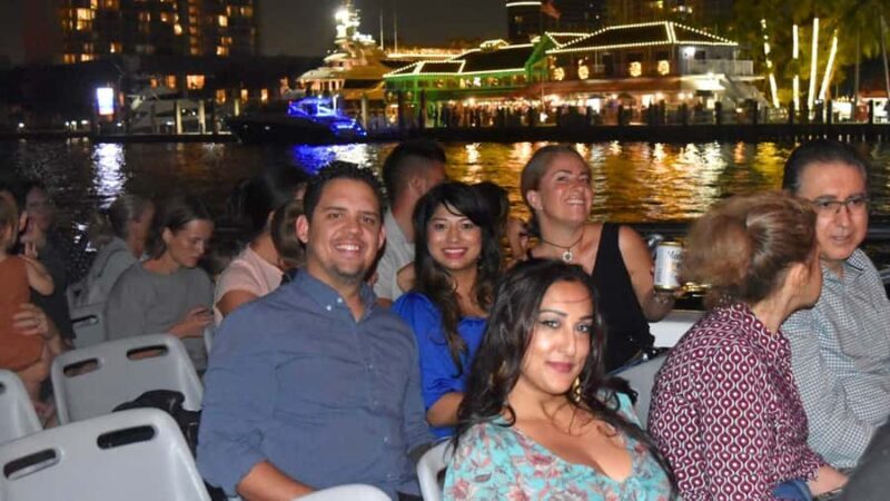 Fort Lauderdale: Holiday Mansion Lights Boat Tour - Who Should Consider This Tour?
