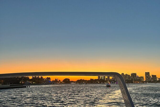 Fort Lauderdale Intracoastal & Dinner Cruise - The Sum Up