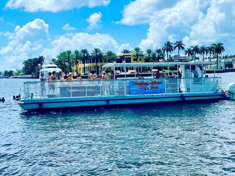 Fort Lauderdale: Scenic Boat Trip w/ Swim Stop & Inflatables - Key Points