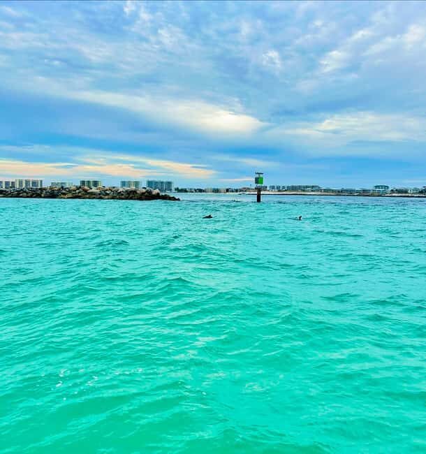 Fort Walton Beach: Emerald Coast 2-hour Dolphin Cruise - FAQs