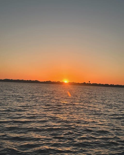 Fort Walton: Sunset Dolphin Cruise on the Emerald Coast - The Value of a Small-Group Tour