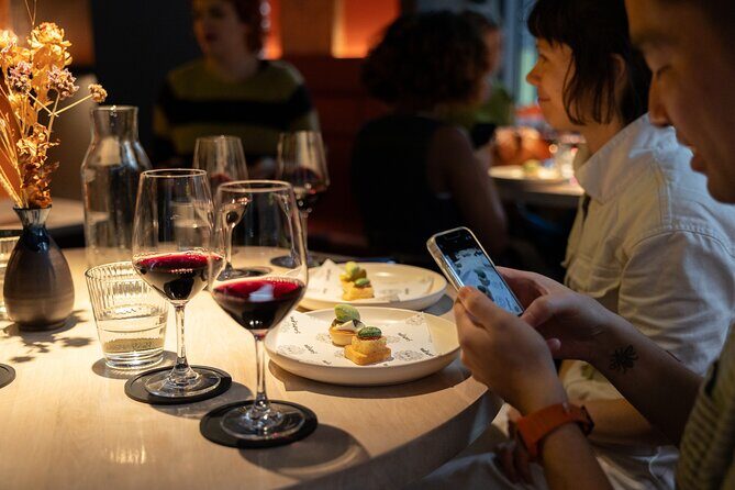 Four hour walking wine tasting tour of Manchester's best bars - FAQ