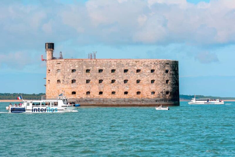 Fouras-Les-Bains : Tour of Fort Boyard & Tour de l'île d'Aix - The Sum Up: Who Is This Tour Best For?