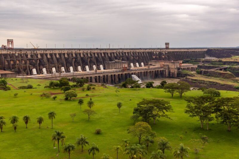 Foz do Iguaçu: Itaipu Hydroelectric Dam - In Summary