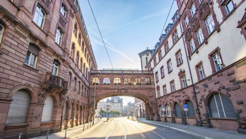 Frankfurt: Capture the most Photogenic Spots with a Local - Authentic Reviews