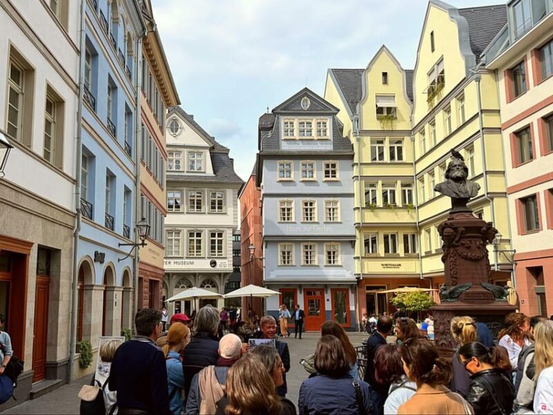 Frankfurt: Christmas Old Town Walking Tour (2 hours in German) - FAQ