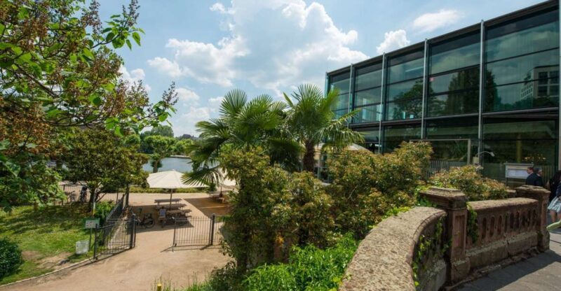 Frankfurt: Guided walk between palm trees and skyline - Frankfurt: Guided walk between palm trees and skyline