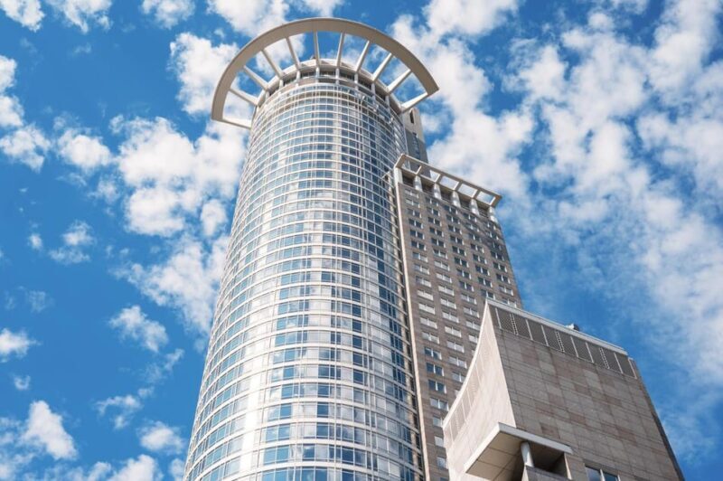 Frankfurt: Insta-Perfect Walk with a Local - Who Should Consider This Tour?