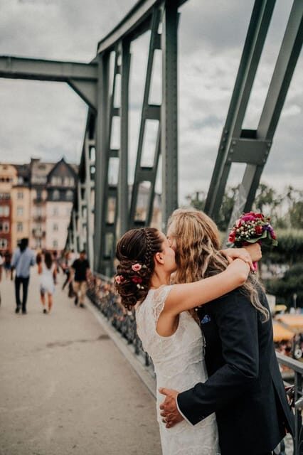 Frankfurt Instagram tour with a private photographer - FAQ