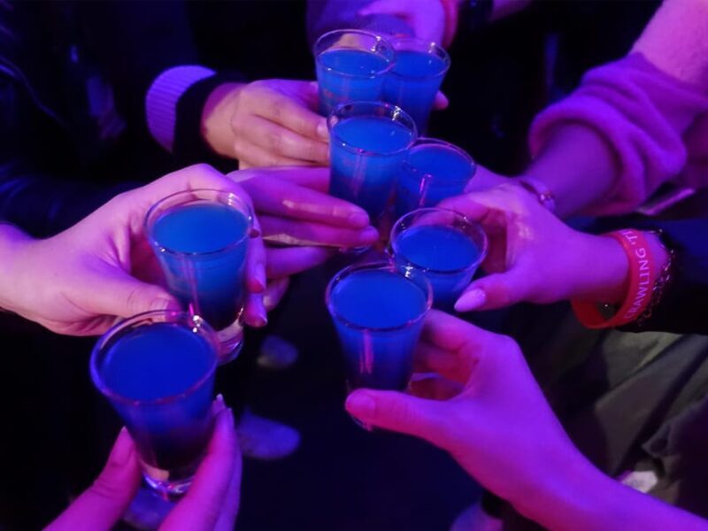 Frankfurt: Private pub crawl with insider-guide & free shots - Authentic reviews and what they tell us