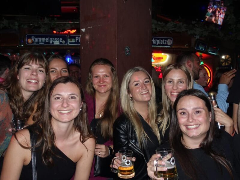 Frankfurt: Private pub crawl with insider-guide & free shots - Value for money and what to expect