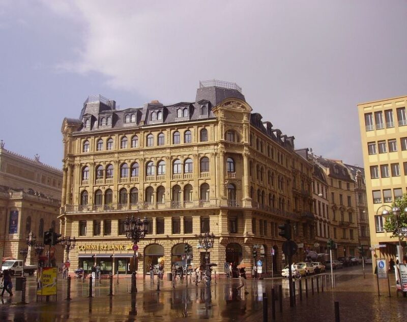 Frankfurt - Private Shopping tour - Exploring the Markets: Flea Markets and Farmers Markets