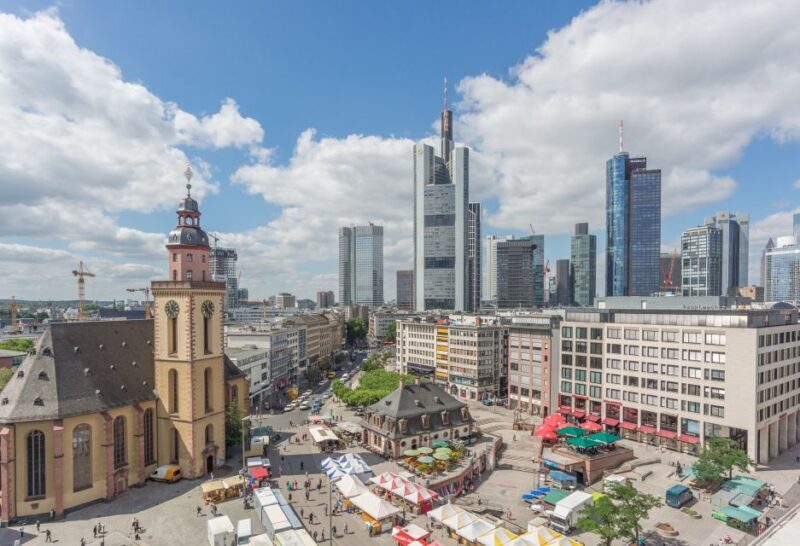 Frankfurt - Private Shopping tour - Shopping Malls and Specialty Shops