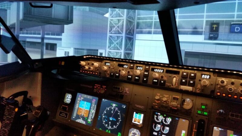 Frankfurt: "Ready for take off" - Flight Simulator B737 - Frankfurt: "Ready for take off" – Flight Simulator B737