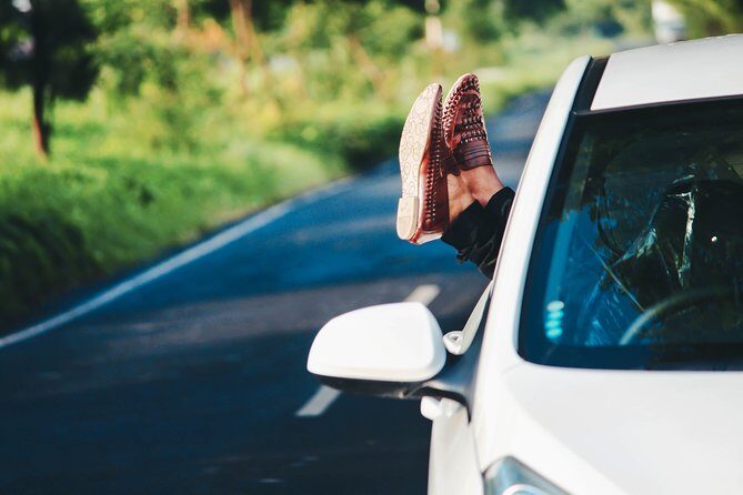 Frankfurt to Prague - Private Transfer with 2 hours of Sightseeing - Key Points