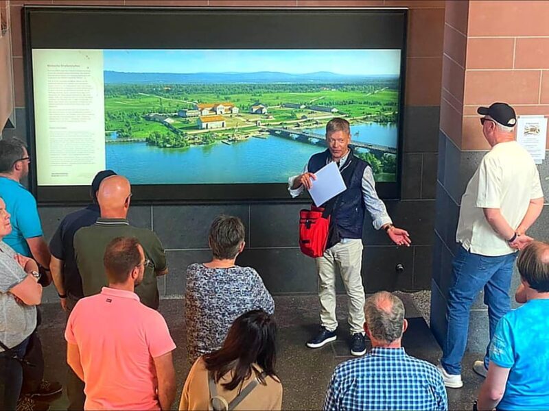Frankfurt: Walking tour in Russian in private - just for you and your friends - Exploring Frankfurt’s Historic Core