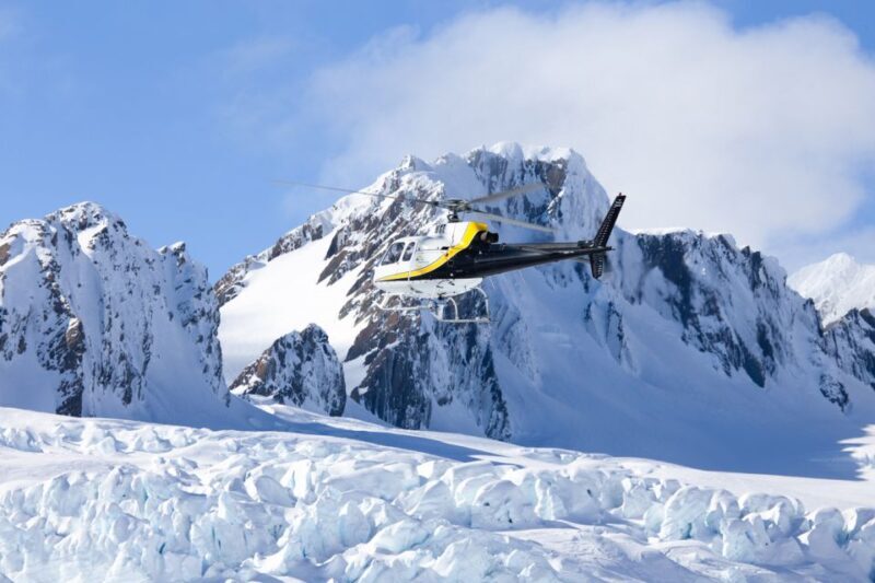 Franz Josef: Glacier Helicopter Ride with Snow Landing - An In-Depth Look at the Franz Josef Glacier Helicopter Tour
