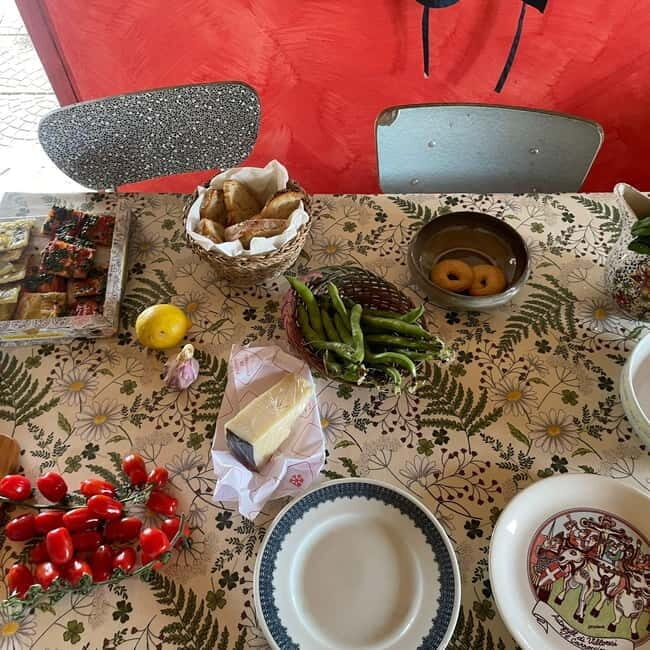 Frascati: Vineyard Wine Tasting Tour with Snacks - Why This Tour Works Well