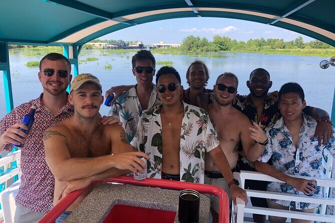 Freaky Tiki Boat Bayou Tour -7 miles from quarter w/ Bathrooms - The Sum Up