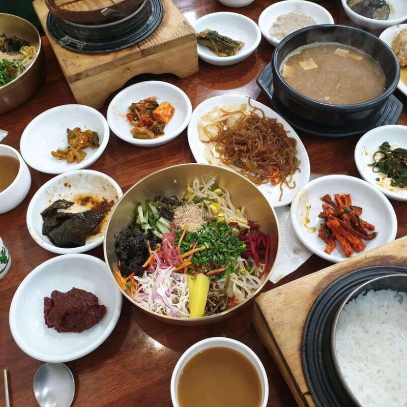 Free day in Jeonju, heart of traditional Korea, with a French guide - An Authentic Day in Jeonju with a French Guide