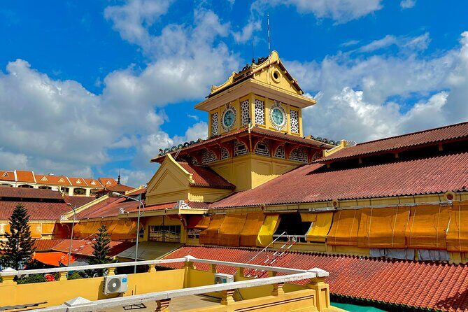 [Free E-sim] Chinatown Heritage Highlights Half Day Tour - Authentic Encounters and Genuine Insights