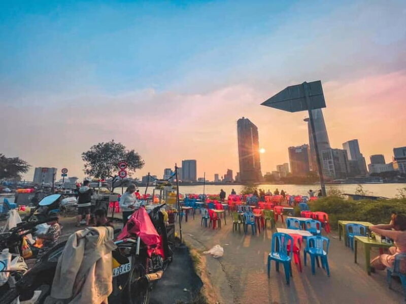 Free E-Sim Saigon Foodie Market Tour - A Deep Dive into the Saigon Foodie Market Tour